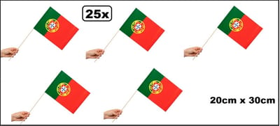 25x Luxe Zwaaivlaggetjes op stok Portugal 20cm x 30cm - stok hout 50cm - Zwaai vlaggetjes EK WK thema feest voetbal festival uitdeel Portugees