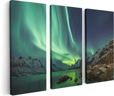 Artaza Canvas Schilderij Drieluik Noorderlicht boven het Water in de Bergen - 120x80 - Foto Op Canvas - Canvas Print