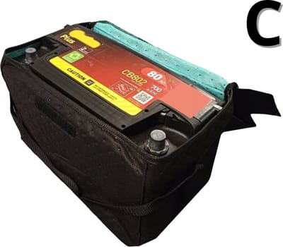 CarPassion Accu Winterhoes - Hoes - Bescherming - Isolerend - Auto - Zwart - 29 x 20 x 18 cm - C