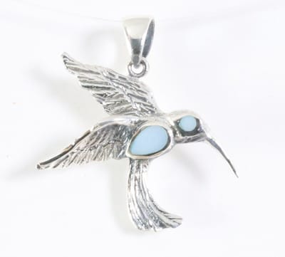 Zilveren kolibrie hanger met blauwe schelp