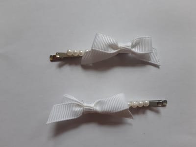 Le Sjalerie  Haar Schuifjes Met Parels En Strikje Bruiloft Feest Set Van 2 Haarschuifjes