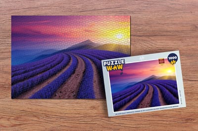 Puzzel De zon gaat prachtig onder in de lavendelvelden gevestigd in de bergen - Legpuzzel - Puzzel 1000 stukjes volwassenen