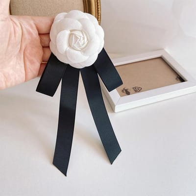 Retro Stof Kunst Camelia Bloem Broche Stof Kant Strik Mode Sieraden Shirt Kraag Pins Broches Voor Vrouwen Accessoires gray