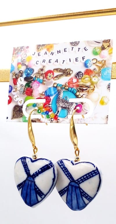 Jeannette-Creatief® - Holland - Delftsblauwe Hartjes - Souvenir - Delfts Blauw - Oorbellen - Oorhangers - Valentijn - Moederdag