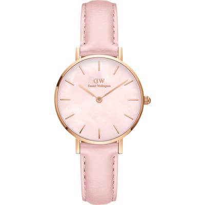 Daniel Wellington zegarek Petite 28 Pink leather damski kolor różowy DW00100633