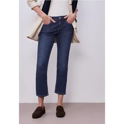 Straight Legs jeans