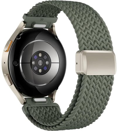Nylon bandje - geschikt voor Garmin Venu (2 Plus) / Venu SQ (2) / Vivomove (Style - Sport) / Vivoactive 3 / 5 / 6 / Forerunner 55 / 165 / 245 / 645 / 570 - 42mm - army groen