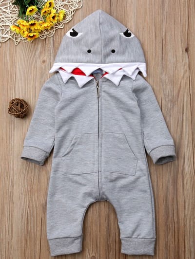 Budino® - Haai - Baby Onesie - Baby Romper - Baby Pyjama - Baby Pakje - Baby Verkleedkleding - Carnavalskleding - Dier - Grijs - maat 62