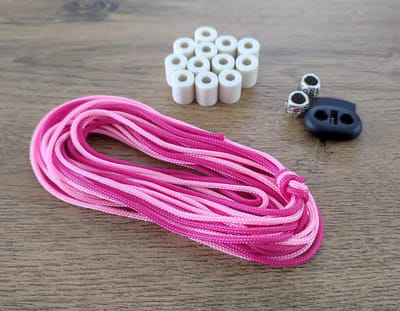 DIY Pakket / Doe Het Zelf / Anti-Tekenband EM kralen Rose maat 20-25