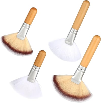 Set van 4 Zachte Fan Brushes voor Gezicht, Ideaal voor Highlighter en Blush met Lange en Korte Handvatten voor Poeder en Losse Poeder