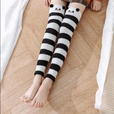 Over de knie sokken Lang Dames Gestreept Panda Kat Winter Warm Dames Meisjes Zwart Wit Grappig Dijhoog Kousen Kerst One Size black