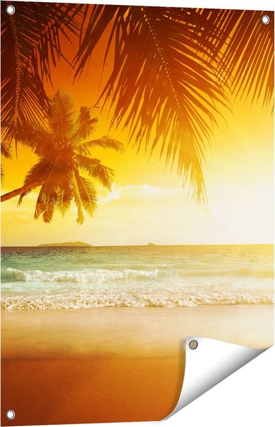 Gards Tuinposter Tropisch Strand tijdens Zonsondergang - 60x80 cm - Tuindoek - Tuindecoratie - Wanddecoratie buiten - Tuinschilderij