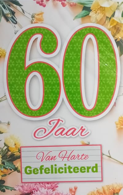 wenskaart 60 Jaar Gefeliciteerd - Luxe verjaardagskaart - 12x17cm - Gevouwen Wenskaart inclusief envelop - Leeftijdkaart - D15134