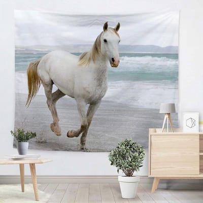 Prachtige Wandtapijt van Palomino Paard met Lange Blonde Manen en Staart - Krachtig Dierenmotief voor Slaapkamer, Woonkamer en Studentenhuis