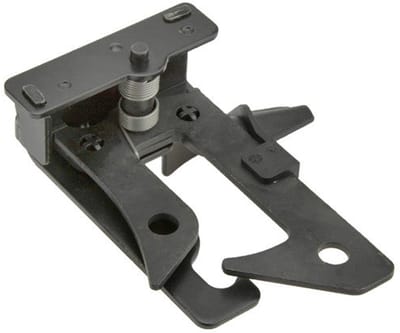 Motorkapslot OEM A2048800064
