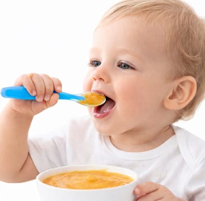 Siliconen Baby Lepels met Soft Tip – 2 Stuks – BPA Vrij – Inclusief Bijtring – Zachte Voedingslepel voor Baby’s 4+ Maanden