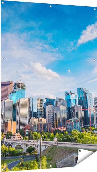 Gards Tuinposter Skyline Calgary Stad in Canada - 100x150 cm - Tuindoek - Tuindecoratie - Wanddecoratie buiten - Tuinschilderij