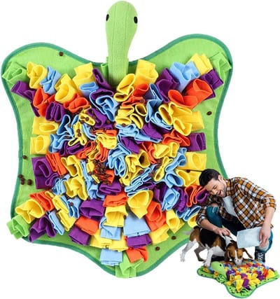 Snuffelmat Hond - Voer Puzzel - Stimuleert Natuurlijke Instincten - Antislip Basis - 63 x 53 cm - Veelkleurig
