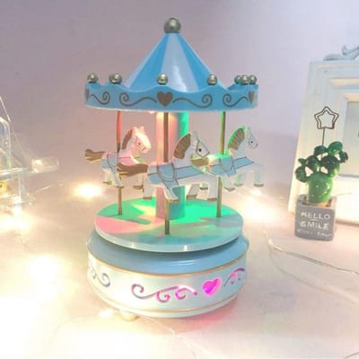 Vintage Muziekdoos Carrousel met Roterende Paarden en Kleurrijke LED Verlichting - Perfect Speelgoed en Decoratie voor Kinderen