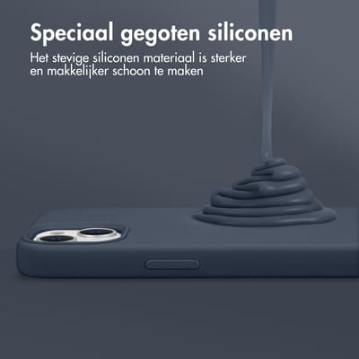 Accezz Hoesje - Geschikt voor Apple iPhone 12 Pro / 12 - Liquid Silicone Backcover geschikt voor MagSafe - Donkerblauw