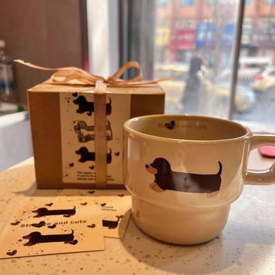 Tasse en Céramique de Haute Valeur Dessin Animé Original Chiot Empilé Tasse à Café Petit Déjeuner Saucisse Mignon 201-300Ml brown
