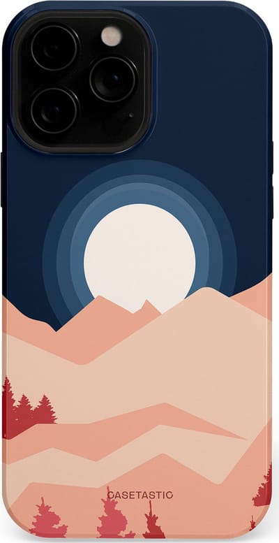 Casetastic hoesje geschikt voor Apple iPhone 13 Pro Max - MagSafe - Dubbellaagse bescherming - Bergen bij maanlicht - Fashion Case - Zwart Perzik Zand Koraal