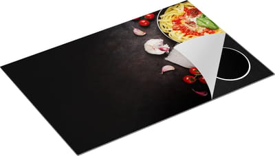 Chefcare Inductie Beschermer Spaghetti met Groentes en Wijn - 80x50 cm - Afdekplaat Inductie - Kookplaat Beschermer - Inductie Mat