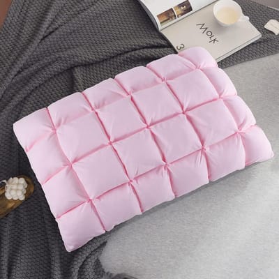 Hotel Slaapkussen - Bedkussen Dons Alternatief - Comfortabel Slapen - Plantaardige Dons Alternatief - 50x90 cm - Roze