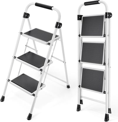Famanu - Trapladder met 3 treden en leuning, stabiele opvouwbare opstapkruk met brede antislip treden, ideaal voor thuis en keuken, wit