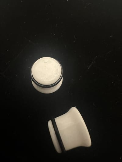 Piercing earplug hoornvormig 50G 13 mm | Make up | Parfum | Moederdag | Verjaardagscadeau| Cadeautje| Valentijnsdag| Kado | sieraden | vaderdag | oorbellen | oorsieraden