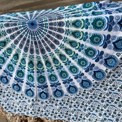 XXL Strandlaken 220 x 235 - Extra groot vakantie Strandkleed - Picknick Kleed- Lichtgewicht 100% Duurzaam Katoen- Ocean- (Blauw Groen Wit Mandala) - Boho Ibiza Mandala - Sneldrogend kleed