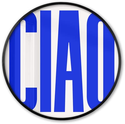 Poster in lijst Rond - Fotolijst 60x60 cm - Posters - Ciao - Hoofdletters - Blauw - Minimalistisch - Ronde posterlijst zwart - Decoratie - Wanddecoratie woonkamer - Muurdecoratie slaapkamer