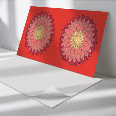 Wallfluent Vinyl Wandpaneel - Bloemenmandalapatroon Zelfklevende Wandbekleding - 100 cm x 50 cm - Rood Vinyl Wandpaneel - 1 stuk - Rechthoekig Wandbekleding Vinyl - Bloemen en planten Wandpaneel - Wandpaneel PVC - Wandpaneel Keuken en Badkamer