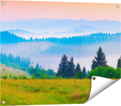 Gards Tuinposter Mistige Heuvel Landschap met Bossen - 80x60 cm - Tuindoek - Tuindecoratie - Wanddecoratie buiten - Tuinschilderij