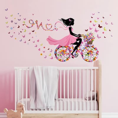 Bloemenfee Muurstickers met Kleurige Vlinders, Creatieve Vinyl Muurdecoratie voor Kinderkamer, Speelkamer en Thuisdecoratie