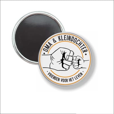 Button Met Magneet 58 MM - Oma & Kleindochter - NIET VOOR KLEDING