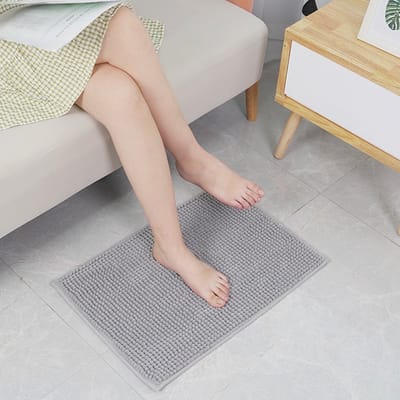 Zachte antislip badkamermat, huishoudelijk kortpolig chenille waterabsorberend tapijt kantoor entree studeerkamer slaapkamer woonkamer badkamer antislipmat voetmat (40cm*60cm) - lichtgrijs