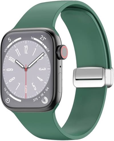 By Qubix - Geschikt voor Apple Watch bandje - Siliconen bandje - Folding Buckle - Groen - Geschikt voor Apple Watch 44mm / 45mm / 46mm / 49mm (Ultra 1,2 en 3) - siliconen sport bandje - smartwatchbandje