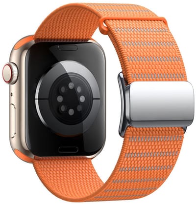 Nylon bandje - geschikt voor Apple Watch 1/2/3/4/5/6/7/8/9/10/11/ SE (1,2,3) met maat 38 mm / 40 mm / 41 mm en 42 mm (Watch 10/11) - magneetsluiting - oranje