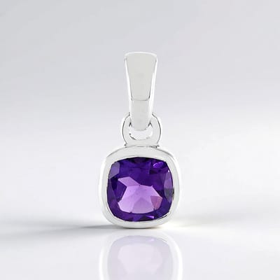 Cavill - Zilveren Hanger met 0,8 ct Zambia-Amethist - 925 Sterling Zilver Platina Verguld - Antiek Kussen Slijpsel - Elegante Paarse Edelsteen Sieraad