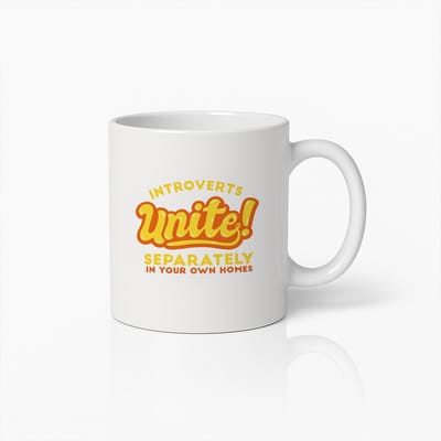 Grappige Introvert Mok 330ml – “Introverts Verenig Je Apart in Je Eigen Huis” – Humoristische Koffiebeker Cadeau voor Introverten en Thuisblijvers