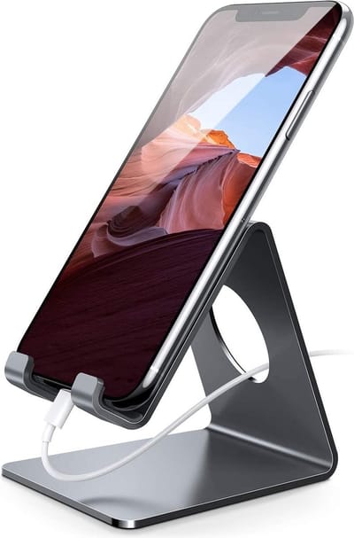 Jumada's - Aluminium Telefoon- en Tablet Houder voor Bureau | Universeel Geschikt voor Smartphones en Tablets | Zwart | Zwaar materiaal > Blijft veel beter staan dan al die opvouwbare modellen > Robuuste tafel houder