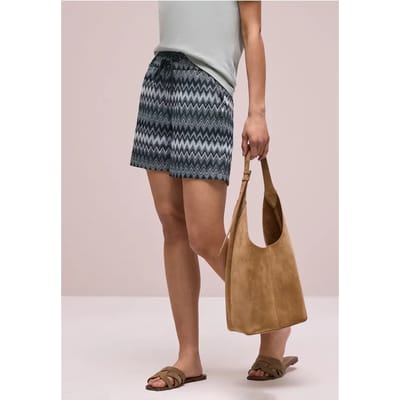 Korte broek met zigzagpatroon