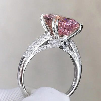 Huitan Grote Ovalen Roze CZ Ringen voor Vrouwen Verloving Bruiloft Temperament Zoet Vrouwelijk Accessoire Verjaardagscadeau Statement Sieraden 9 gray