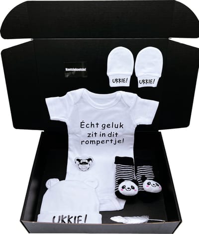 Kraamcadeau UKKIE - unisex  - romper - babysokjes - baby mutsje - speen -kan ook rechtstreeks worden verstuurd