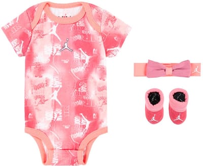 Nike - Meisjes - Nike Babyset Giftpack 3-Pcs - Roze - Maat 6-12 Maanden