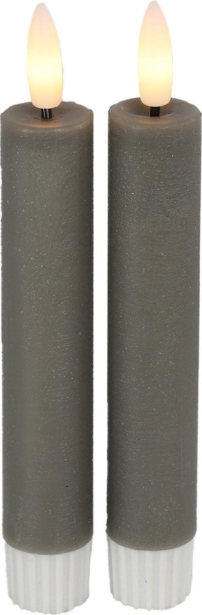 Countryfield Led dinerkaarsen - 2x st - grijs -H15cm - met afstandsbediening - kaarsen