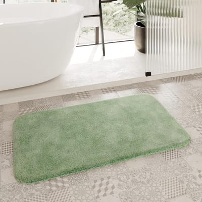 Badmat Porto - Vloerkleed badkamer - Veilig douchen - Zachte pluizige pool - 80 x 150 cm - Linde groen