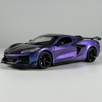 1:24 Chevrolet Corvette Z06 Supercar Legering Metaal Diecast Modelauto Hoge Simulatie Huis Trendy Sieraden Speelgoed Verjaardagscadeaus Jongens blue