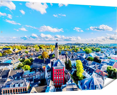 Gards Tuinposter Maastricht Stad met Huizen - 180x120 cm - Tuindoek - Tuindecoratie - Wanddecoratie buiten - Tuinschilderij